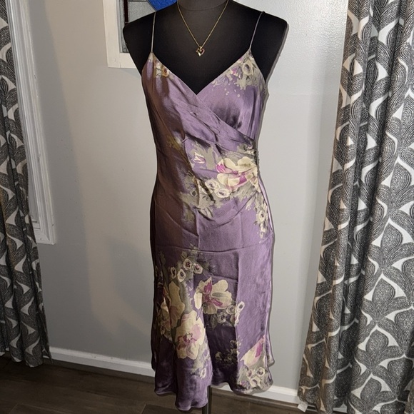 Dusty Purple 100% Silk Floral Midi Dress SZ 6 - Picture 3 of 11